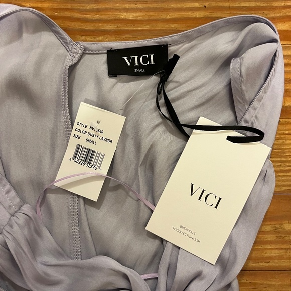 Top - Picture 5 of 6